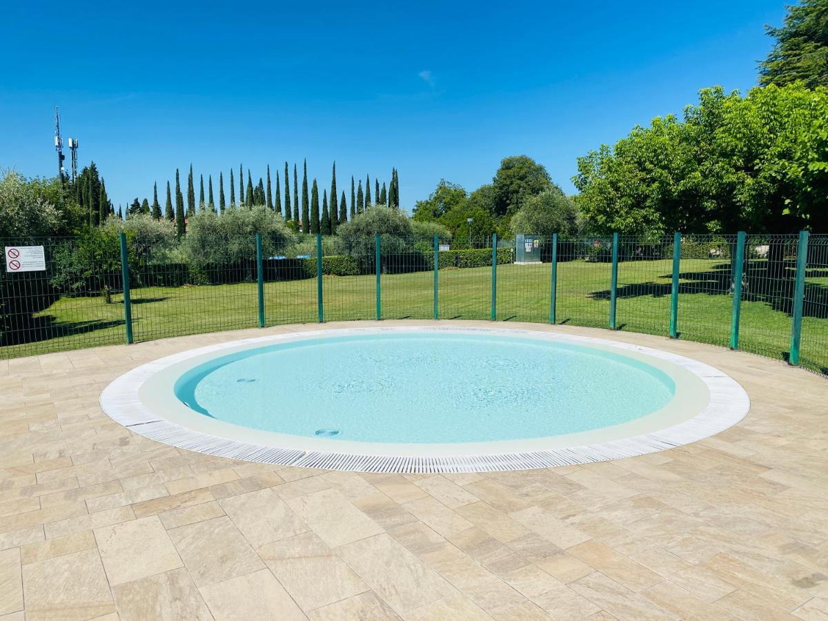 C'era una volta Villaggio Ideal Bardolino Esterno foto